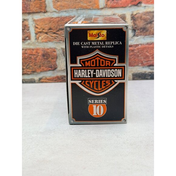 Maisto Harley-Davidson 1:18 Die Cast Metal Motorcycle Replica Series 10 - Picture 2 of 3